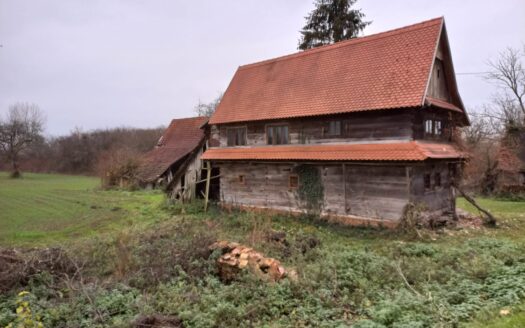 KUĆA I ZEMLJIŠTE U PARKU PRIRODE LONJSKO POLJE